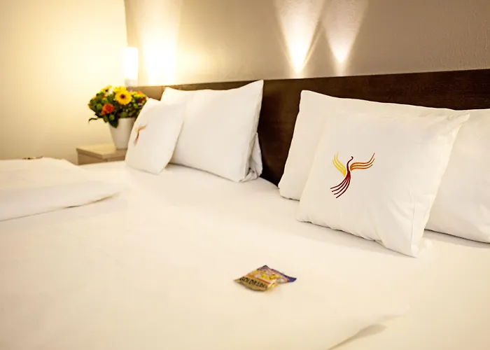 Phoenix Otel