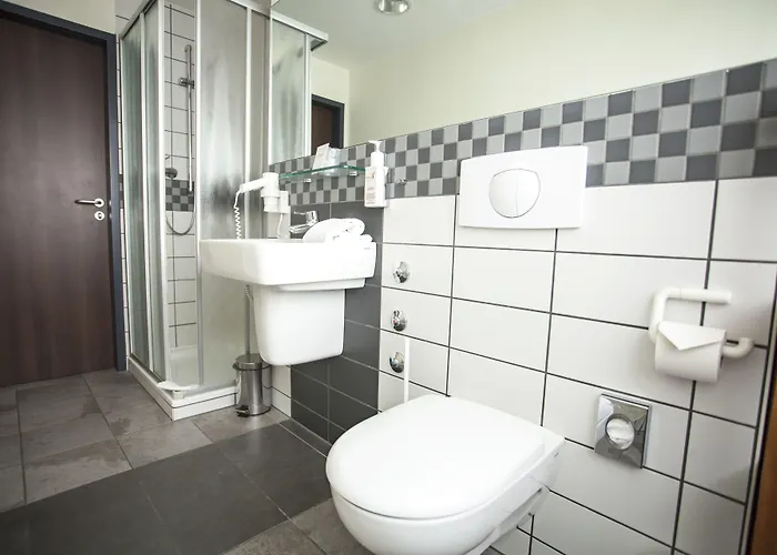 Otel Phoenix 4*